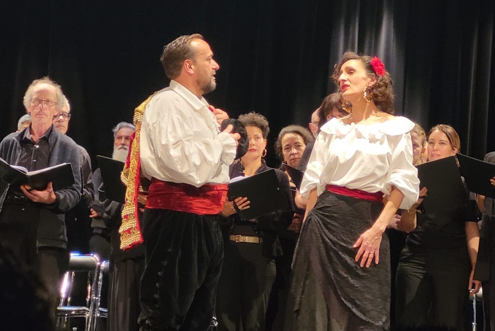 Carmen au Bois Fleuri